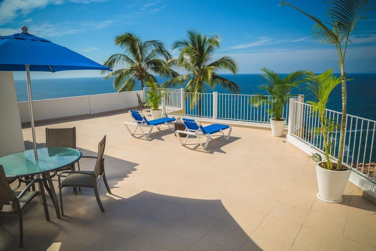 Penthouse con terraza en Condado